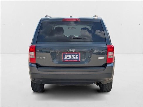 Used 2016 Jeep Patriot Latitude image 6
