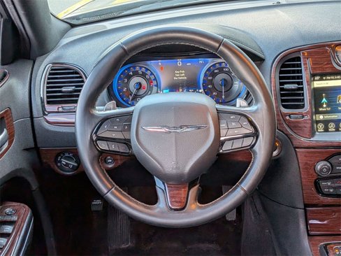 Used 2017 Chrysler 300 S w/ 300S Premium Group image 18