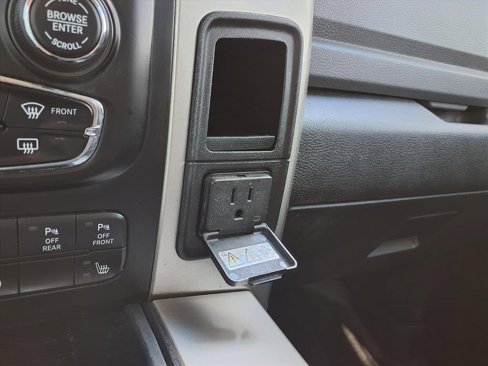 Used 2017 RAM 1500 Big Horn image 36