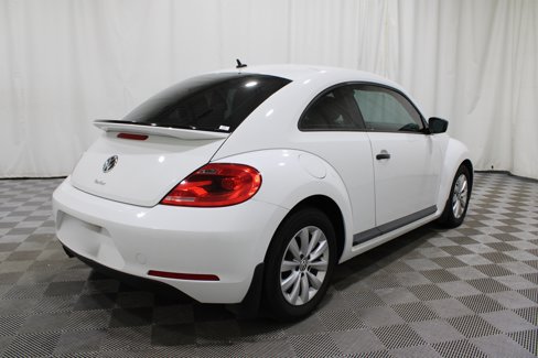 Used 2016 Volkswagen Beetle 1.8T S image 27