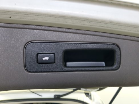 Used 2013 Honda Odyssey Touring Elite image 35