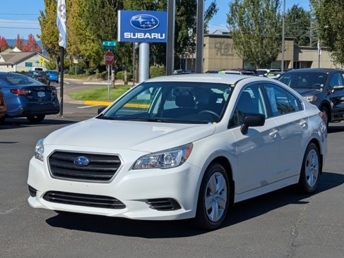 Used 2015 Subaru Legacy 2.5i image 9