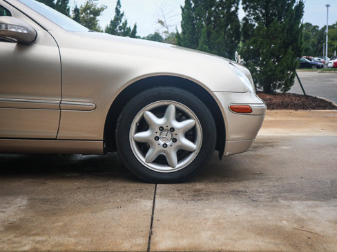 Used 2004 Mercedes-Benz C 240 4MATIC Sedan image 14