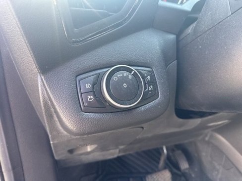 Used 2016 Ford Escape Titanium image 6