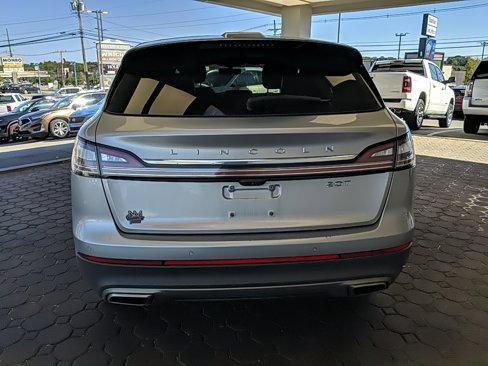 Used 2020 Lincoln Nautilus Reserve image 6