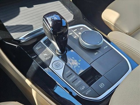 Used 2022 BMW X3 xDrive30i w/ Premium Package image 22