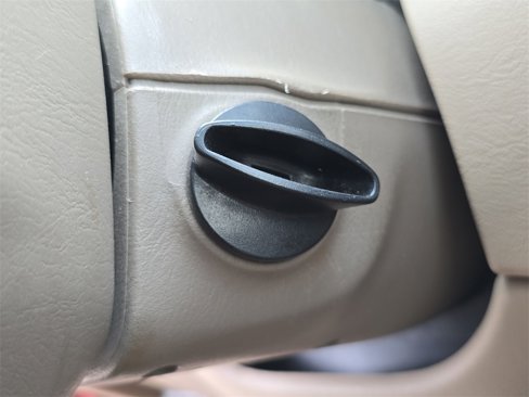 Used 2003 Ford Taurus SE image 17