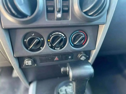 Used 2007 Jeep Wrangler Unlimited Sahara image 15