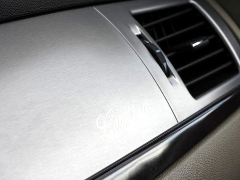 Used 2013 Cadillac Escalade Premium image 54