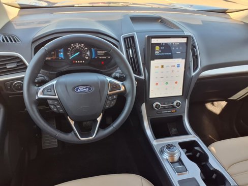 Used 2024 Ford Edge SEL w/ Convenience Package image 6