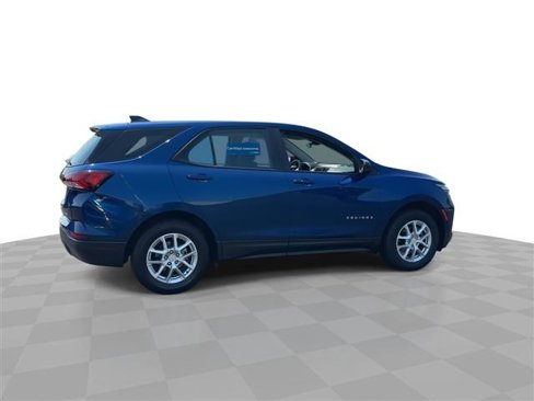 Certified 2023 Chevrolet Equinox LS w/ LPO, Floor Liner Package image 9