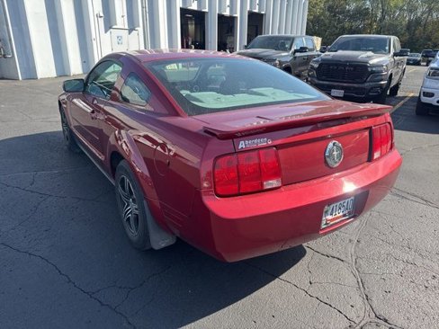 Used 2007 Ford Mustang Premium image 7