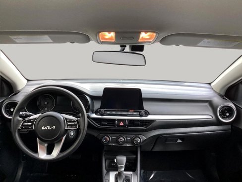 Used 2024 Kia Forte LXS image 13