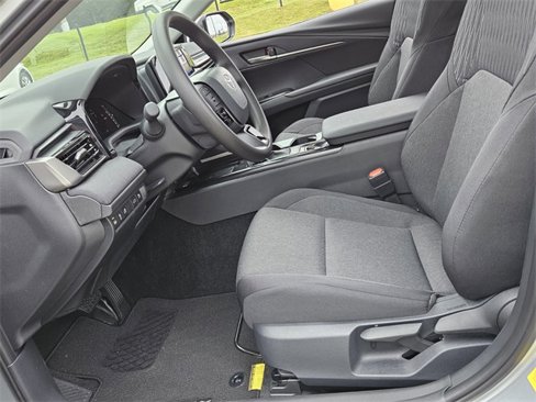 New 2026 Toyota Camry LE image 5