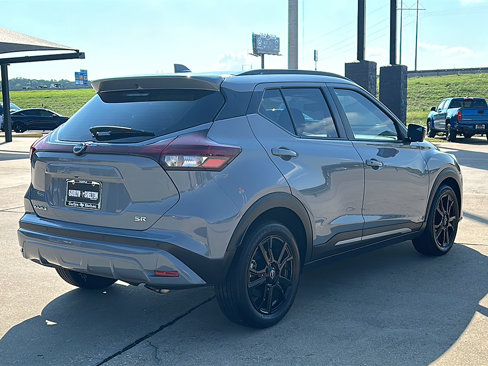 Used 2023 Nissan Kicks SR w/ SR Premium Package image 8