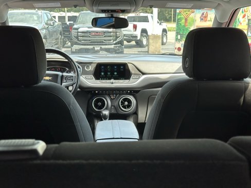Used 2020 Chevrolet Blazer LT image 9