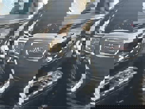 Used 2019 GMC Terrain SLT w/ Preferred Package image 18