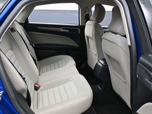 Used 2018 Ford Fusion S image 29