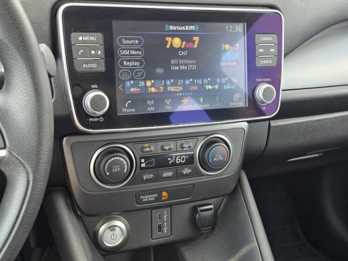 Used 2024 Nissan Leaf S image 22