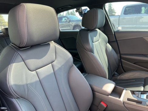 Used 2020 Audi A4 2.0T Premium Plus w/ Premium Plus Package image 22