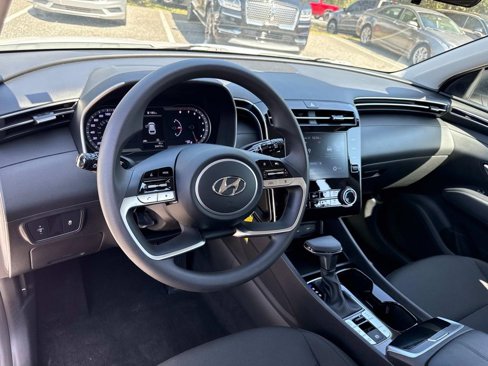 Used 2023 Hyundai Tucson SE image 31