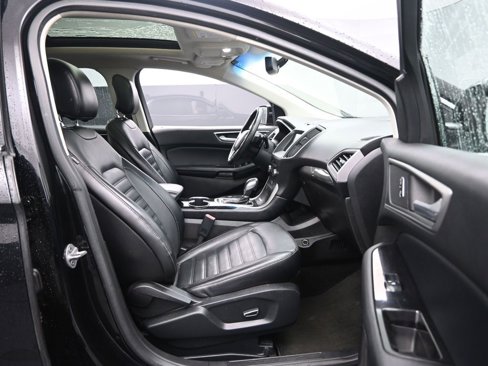 Used 2017 Ford Edge SEL w/ Equipment Group 201A image 27