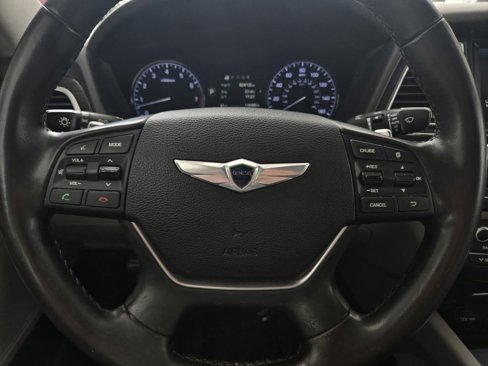 Used 2015 Hyundai Genesis 3.8 w/ Option Group 02 image 26