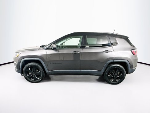 Used 2018 Jeep Compass Latitude w/ Popular Equipment Group image 4