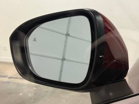 Used 2023 Nissan Rogue SL image 12