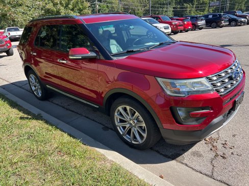 Used 2016 Ford Explorer Limited image 3