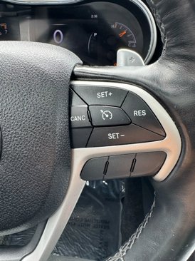 Used 2015 Jeep Grand Cherokee Altitude image 37