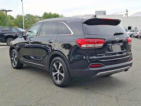 Used 2018 Kia Sorento EX image 4