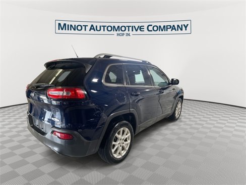 Used 2015 Jeep Cherokee Latitude w/ Cold Weather Group image 8