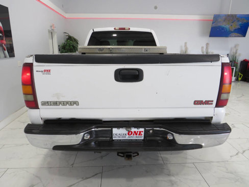 Used 2002 GMC Sierra 2500 2WD Extended Cab HD image 5