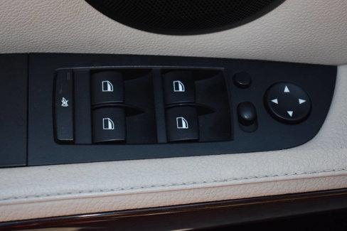Used 2011 BMW 328i xDrive Sedan w/ Premium Pkg image 12