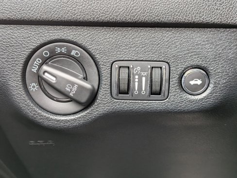 Used 2018 Dodge Charger SXT Plus w/ Quick Order Package 29J image 16