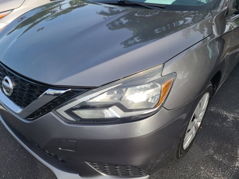 Used 2019 Nissan Sentra S image 4