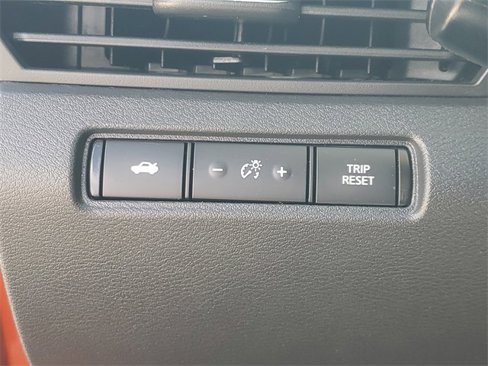 Used 2022 Nissan Altima 2.0 SR image 29