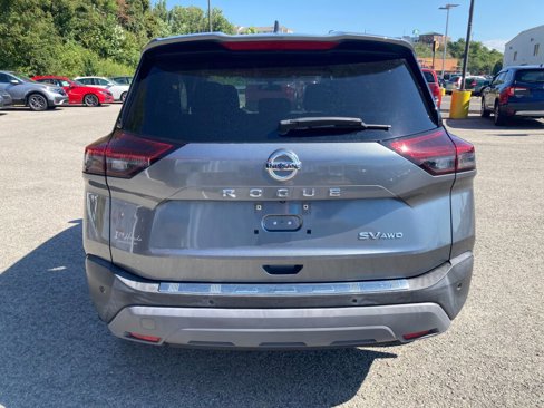 Used 2021 Nissan Rogue SV image 6
