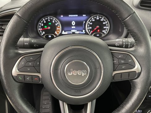 Used 2022 Jeep Renegade Limited w/ Sun, Sound & Wheels Group image 16