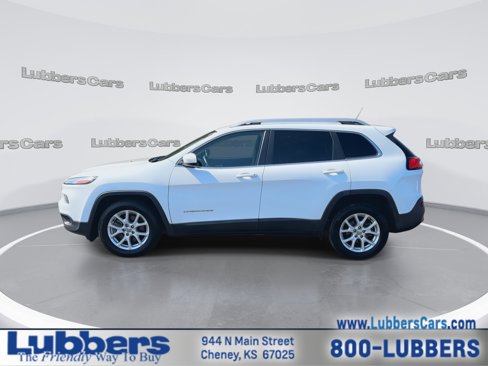 Used 2018 Jeep Cherokee Latitude w/ Mobile Office Group image 5