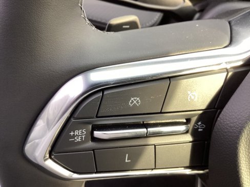 New 2025 Chevrolet Equinox LT image 8