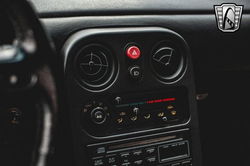 Used 1990 MAZDA MX-5 Miata image 24