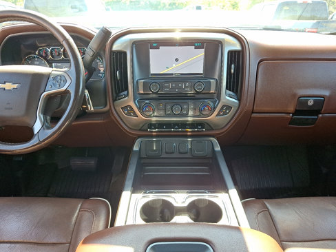 Used 2016 Chevrolet Silverado 2500 High Country w/ High Country Premium Package image 16