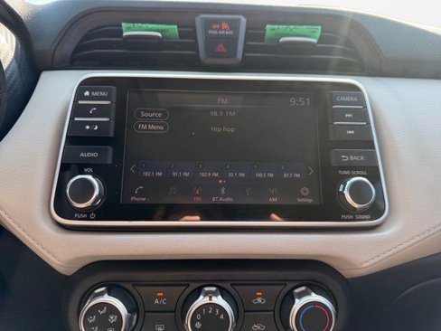 Used 2021 Nissan Versa SV image 19