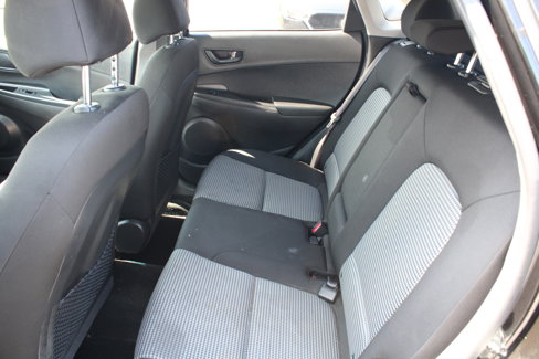 Used 2021 Hyundai Kona SEL Plus w/ Cargo Package image 9