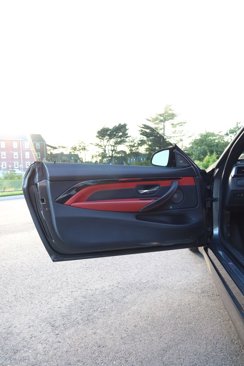 Used 2020 BMW M4 Coupe w/ Competition Package image 29
