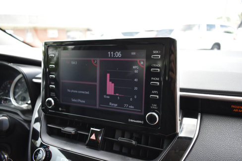 Used 2021 Toyota Corolla LE image 21