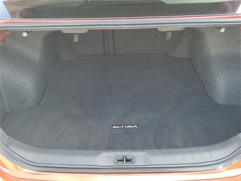 Used 2022 Nissan Altima 2.0 SR image 7