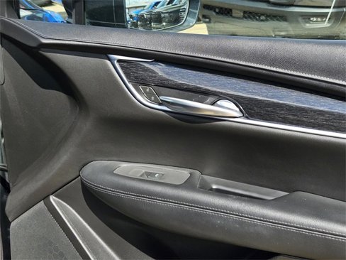 Used 2020 Cadillac XT5 Premium Luxury image 38